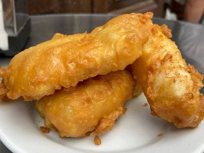 Soldaditos de Pavía: el bacalao frito que se resiste a morir