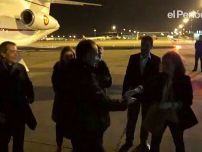 Llegada al aeropuerto del periodista secuestrado en Siria.