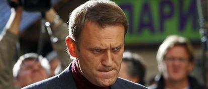 El opositor ruso Alexei Navalny se dirige a la presna en Mosc&uacute; el pasado agosto. 