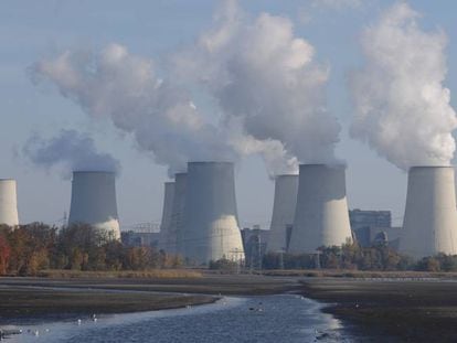 La central eléctrica de carbón de lignito de Jaenschwalde; uno de los mayores emisores individuales de CO2 en Europa. 
