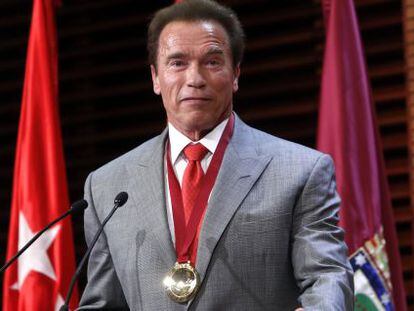 Arnold Schwarzenegger recibe la Medalla de Embajador de &#039; Madrid Destino&#039;.