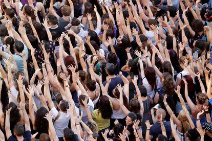 Manifestación de mujeres en Madrid frente al Ministerio de Justicia, el 22 de junio de 2018.