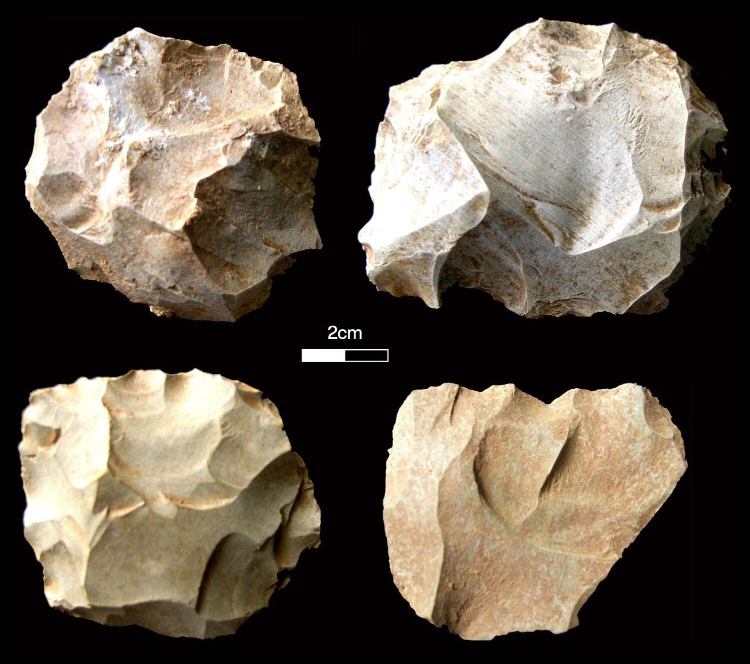 Herramientas de piedra encontradas en el yacimiento de Dhaba, en la India