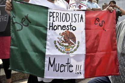 Una bandera mexicana, durante una protesta.