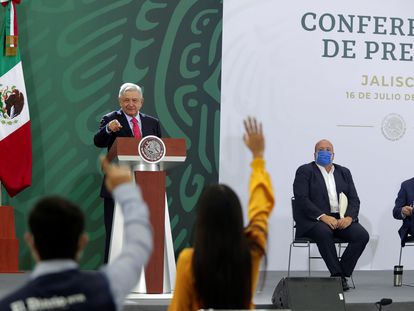 El presidente mexicano, Andrés Manuel López Obrador, en una rueda conjunta con el gobernador de Jalisco, Enrique Alfaro.