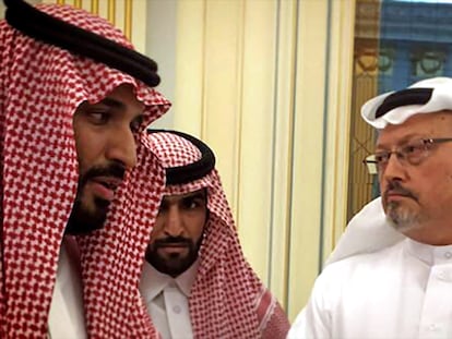 Mohamed Bin Salmán y Jamal Kashoggi, en 'El disidente'.