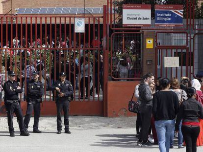 Entrada del Ciudad de Jaén tras la muerte de Arancha en mayo de 2015.