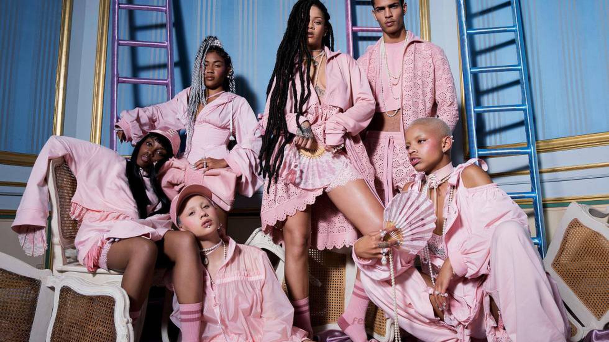 Las nuevas sandalias de Rihanna para Puma prometen ser otro | Estilo EL PAÍS