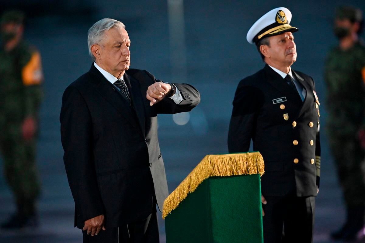 AMLO El jefe de la Armada se suma a la ofensiva del Gobierno