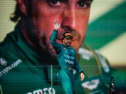 Fernando Alonso, en el podio del GP de Australia de esta temporada de Fórmula 1.