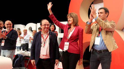 Miquel Iceta, Idoia Mend&iacute;a y Pedro S&aacute;nchez en el congreso del PSE-EE. 