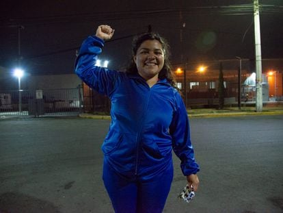 Roxana Ruiz Santiago al salir del penal Bordo de Xochiaca, en el Estado de México, el 16 de febrero de 2022.