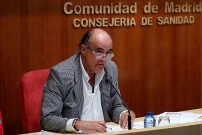 El viceconsejero de Salud Pública y Plan COVID-19 de la Comunidad de Madrid, Antonio Zapatero, en una rueda de prensa en mayo.