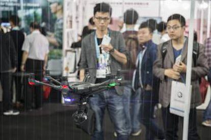 Exhibición de drones de Yuneec, especialista en sistemas de seguridad y de vídeo.