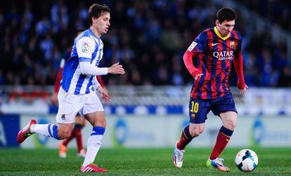 Messi trata de irse de Canales.