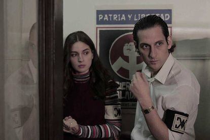 María Valverde y Gabriel Urzúa, en 'Araña'.