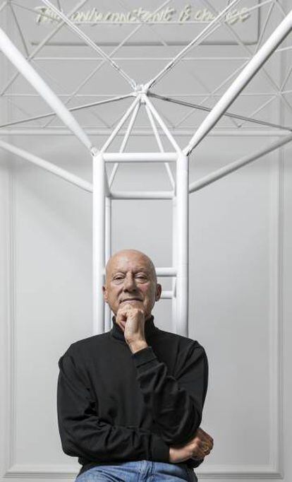 Norman Foster.