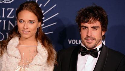 Fernando Alonso y su novia Dasha Kapustina.