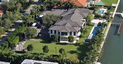 La casa que se compró Enrique Iglesias en Miami hace un año y medio. Le costó 26 millones de dólares (unos 23 millones de euros).