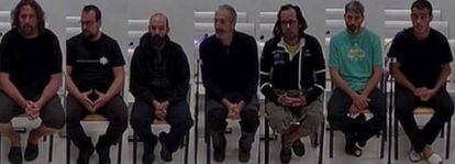 Desde la izquierda, Buigas, Jolis, Tomàs, Codina, Ros, Duch y Garzón, durante sus declaraciones ante el juez de la Audiencia Nacional.