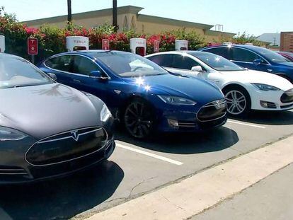 Tesla rebaja el precio de todos sus modelos para simplificar sus gamas