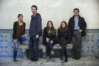 De der. a izq: Mireia Barbas (Espigoladors), Alfons Costas, Marina Saurí, Miriam Piñol (Allergychef) y Xavier Casas (La Trobada).