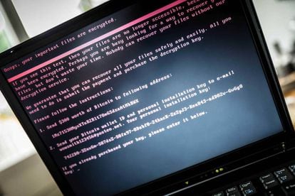 La pantalla de un ordenador durante un ataque informático.