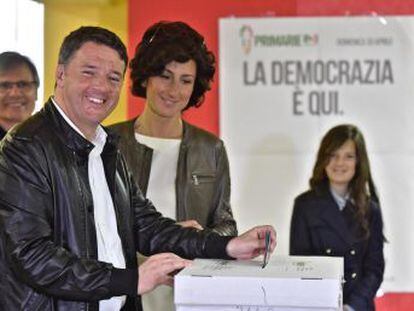 El ex  premier  se impone holgadamente a sus rivales y se convierte en secretario general del PD y candidato a liderar Italia de nuevo