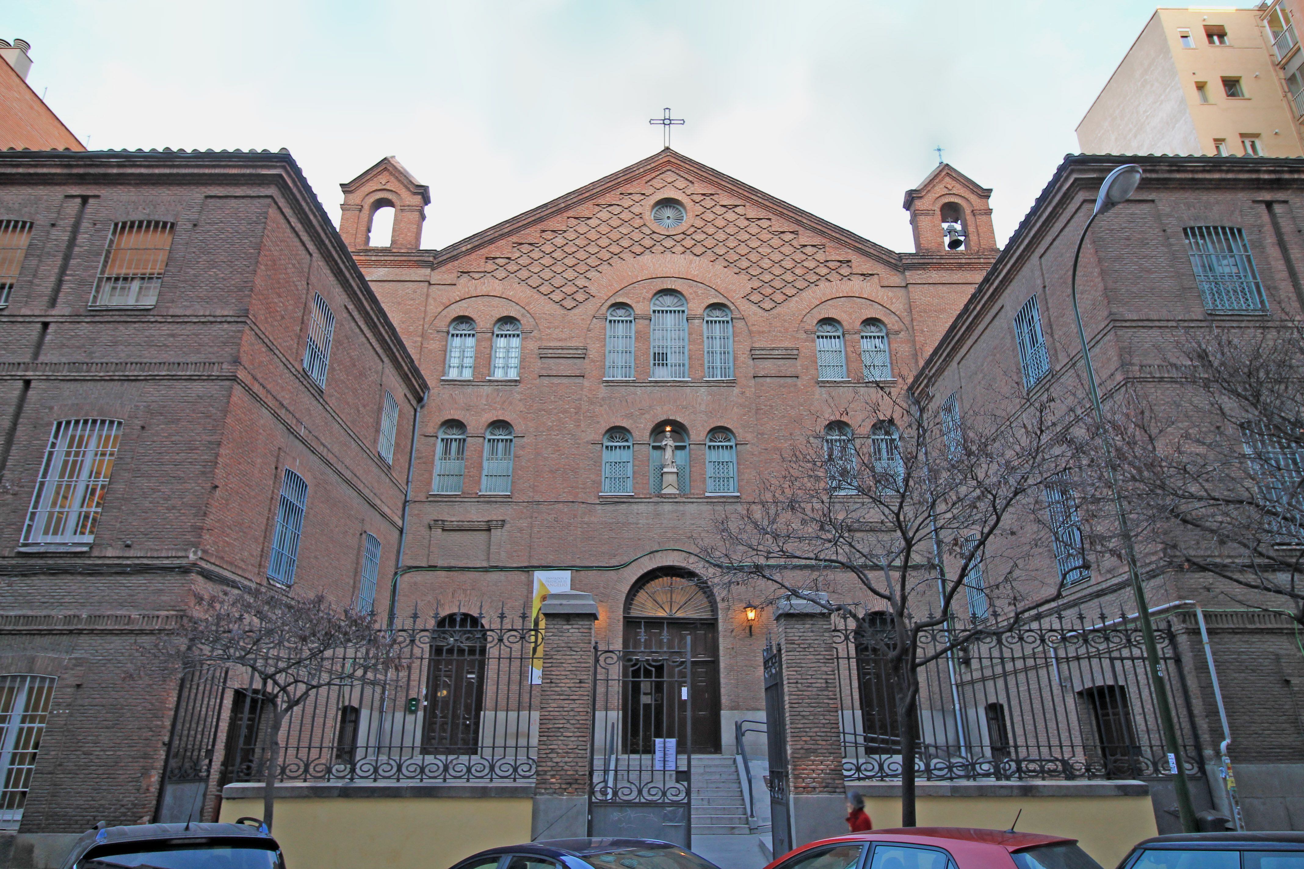 El Convento de Santo Domingo el Real (Claudio Coello, 112), construído en 1882, también funcionó como cárcel.