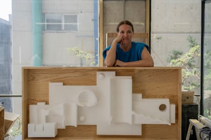 Tatiana Bilbao en su estudio en la Ciudad de México.