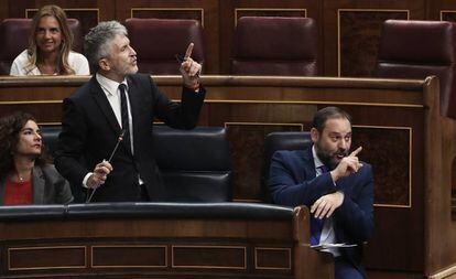 Fernando Grande-Marlaska, durante la sesión de control en el Congreso de este miércoles.