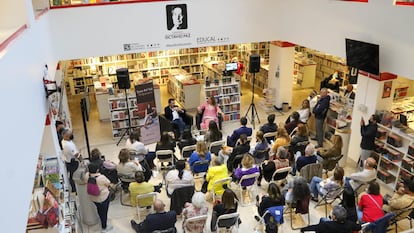 Un evento en la librería Octavio Paz del Fondo de Cultura Económica, en Ciudad de México.