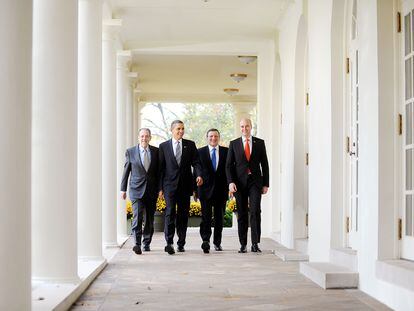 El secretario general del Consejo de la Unión Europea, Javier Solana, junto al presidente de EE UU, Barack Obama, el presidente de la Comisión Europea, José Manuel Durão Barroso y el primer ministro sueco, Fredrik Reinfeldt, en la Casa Blanca en 2009.