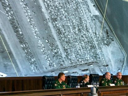Militares rusos presentan las pruebas contra Erdogan
