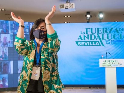 La presidenta del PP de Sevilla, Virginia Pérez, este sábado en el congreso provincial.