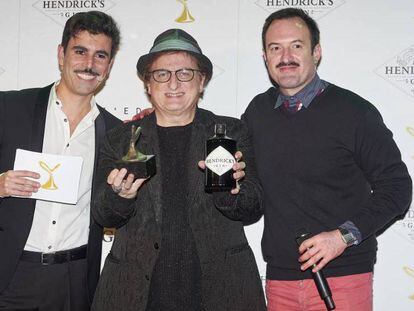 FOTO: El humorista y presentador de la gala Luis Fabra, el artista Javier Gurruchaga y el actor Alex O'dogherty. / VÍDEO: Tráiler de 'Verónica'.