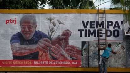 Un cartel de publicitario que proclama "Súmate al equipo de Lula", la semana pasada en Río de Janeiro.