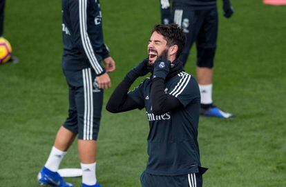 Isco, en el entrenamiento de este viernes.