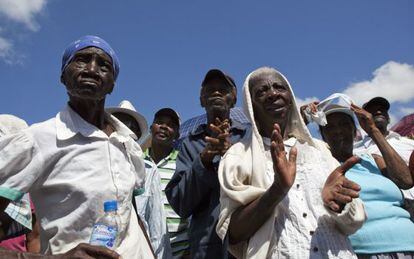 Haitianos se manifiestan en Santo Domingo para lograr documentaci&oacute;n
 