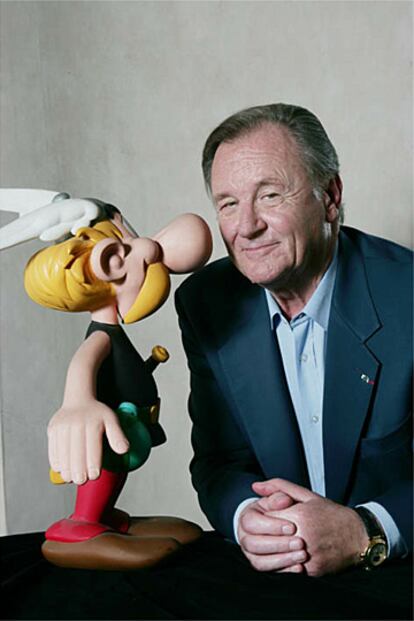 Uderzo y Astérix