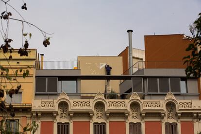 Nueva planta en la plaza del Doctor Letamendi (Barcelona). 