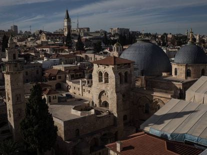 Vista de la ciudad vieja de Jerusal&eacute;n este lunes.