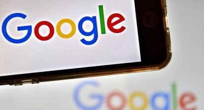 Google lanza la primera versión de su asistente en español.