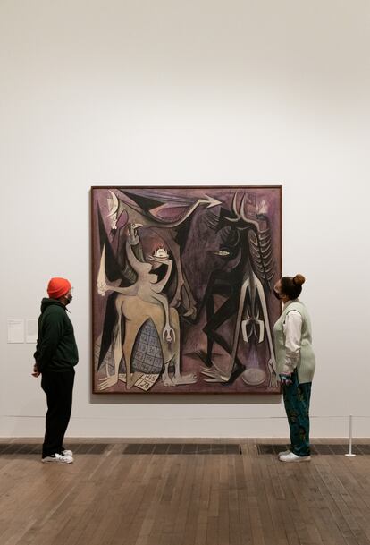 'Belial, emperador de las moscas' (1948), de Wifredo Lam, en las salas de la exposición.