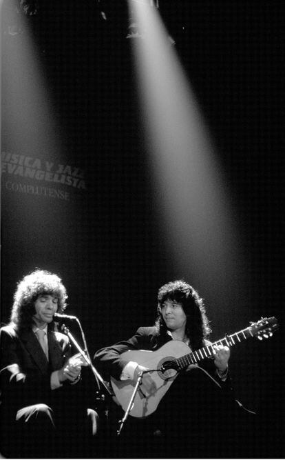 Camarón y Tomatito, en El Johnny en enero de 1990.