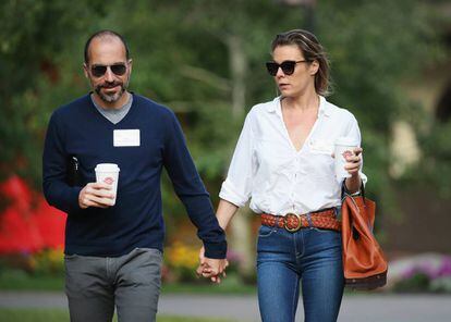 Dara Khosrowshahi, nuevo consejero delegado de Uber con su pareja