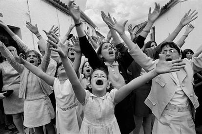 Festividad de la Cruz de mayo. Berrocal, Huelva (1998).