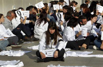 Sentada de protesta del personal del Centro de Investigación Príncipe Felipe contra los recortes
