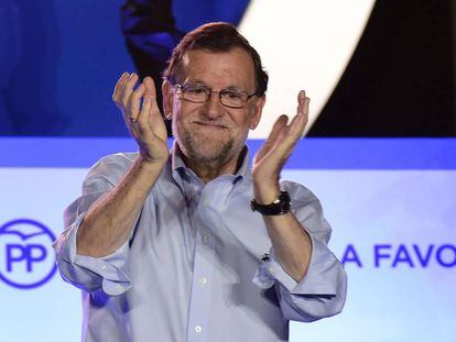 Mariano Rajoy celebra su victoria en las elecciones.