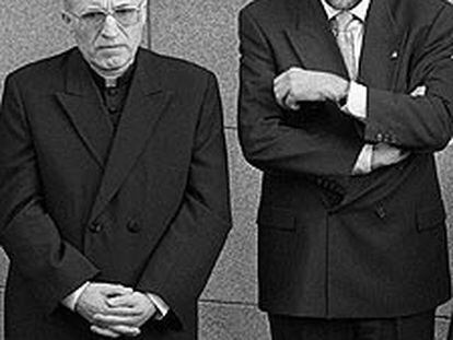 El cardenal Rouco Varela y el líder del PP, Mariano Rajoy, en 1999.